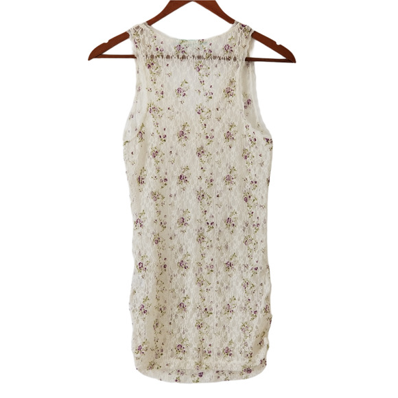 Maurices, Sleeveless lace top, ruched up on the sides with elastic - Size M - Picture 2 of 7